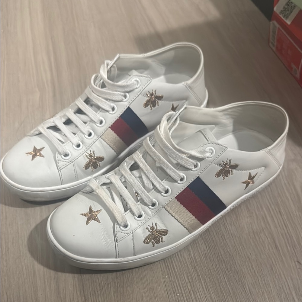 Gucci White Sneakers with Red and Blue Stripes